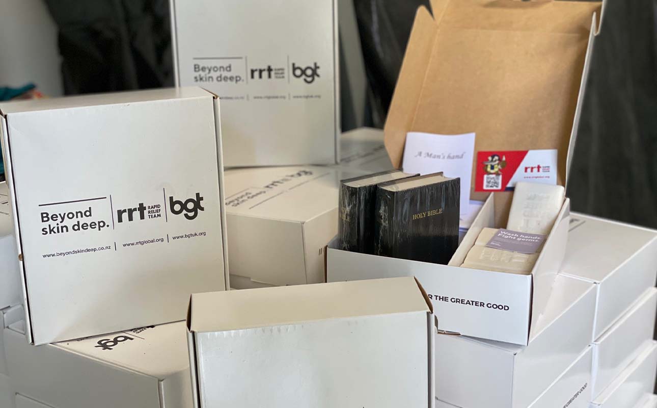 MAF Pilot Bibel & Seifen Boxen Das geht unter die Haut